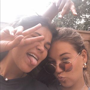 Meet your Posher, Nikki